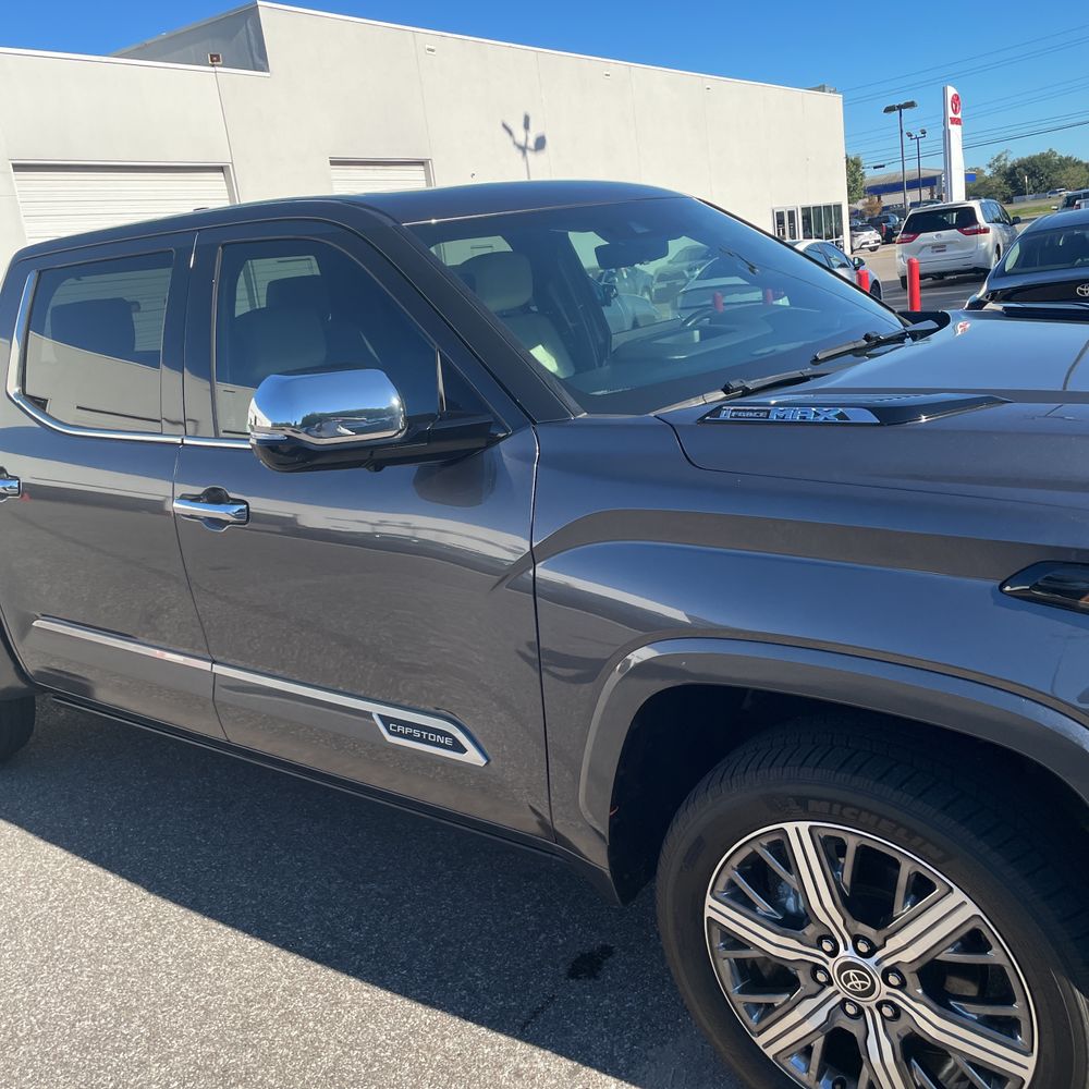 2023 Toyota Tundra Capstone HV