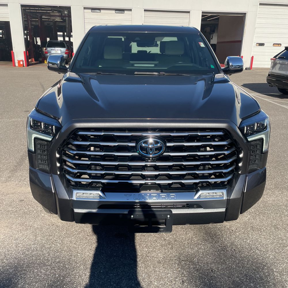 2023 Toyota Tundra Capstone HV