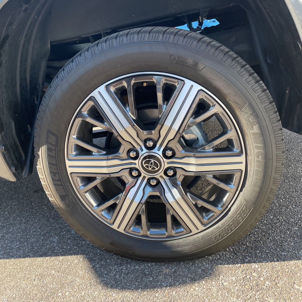 2023 Toyota Tundra Capstone HV