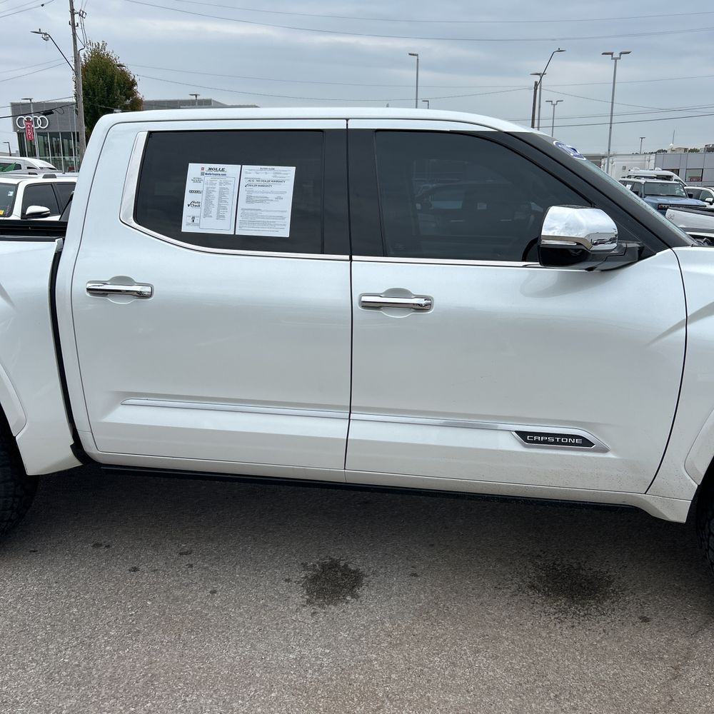 2023 Toyota Tundra Capstone HV