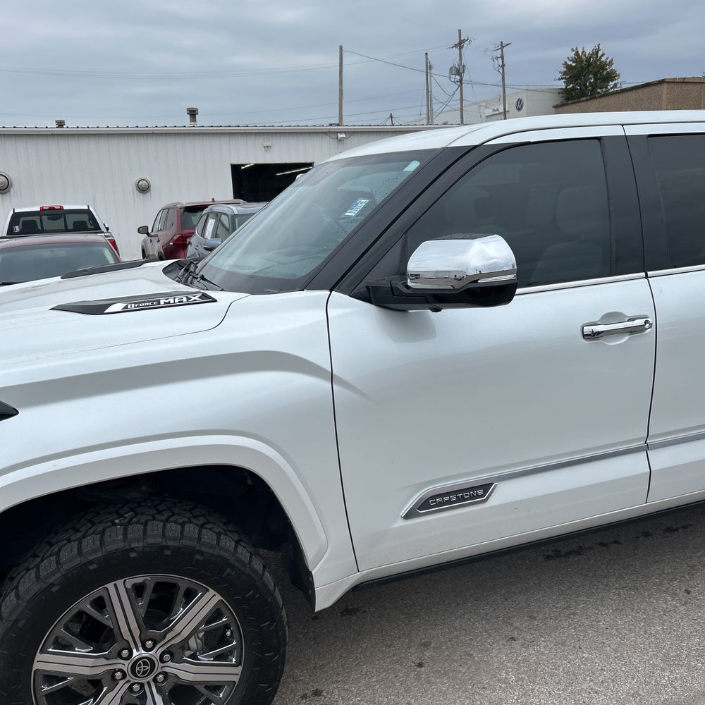 2023 Toyota Tundra Capstone HV