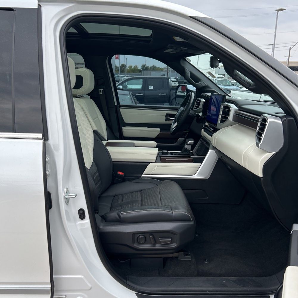 2023 Toyota Tundra Capstone HV