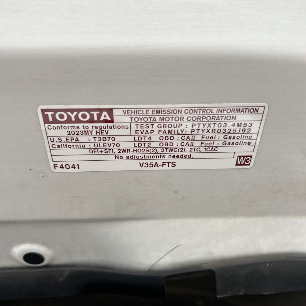 2023 Toyota Tundra Capstone HV