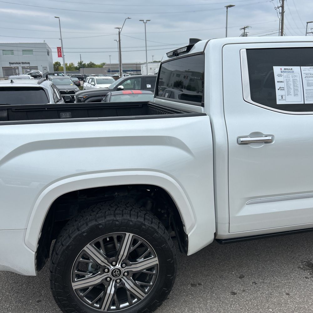 2023 Toyota Tundra Capstone HV