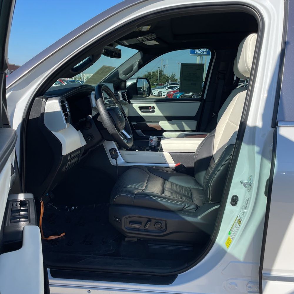 2024 Toyota Tundra Capstone HV
