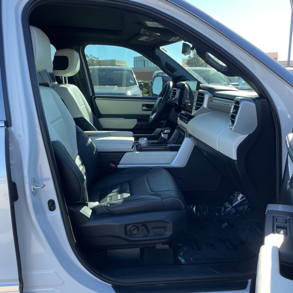2024 Toyota Tundra Capstone HV