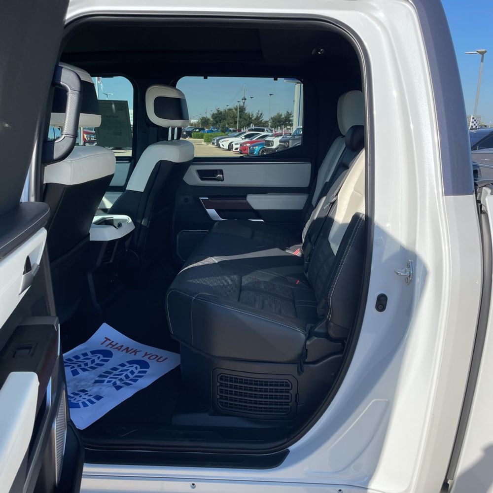 2024 Toyota Tundra Capstone HV