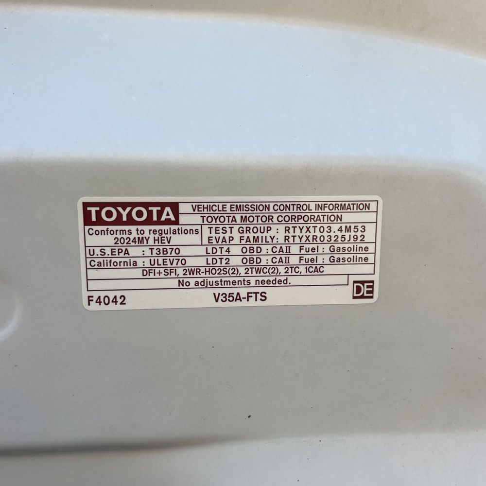 2024 Toyota Tundra Capstone HV
