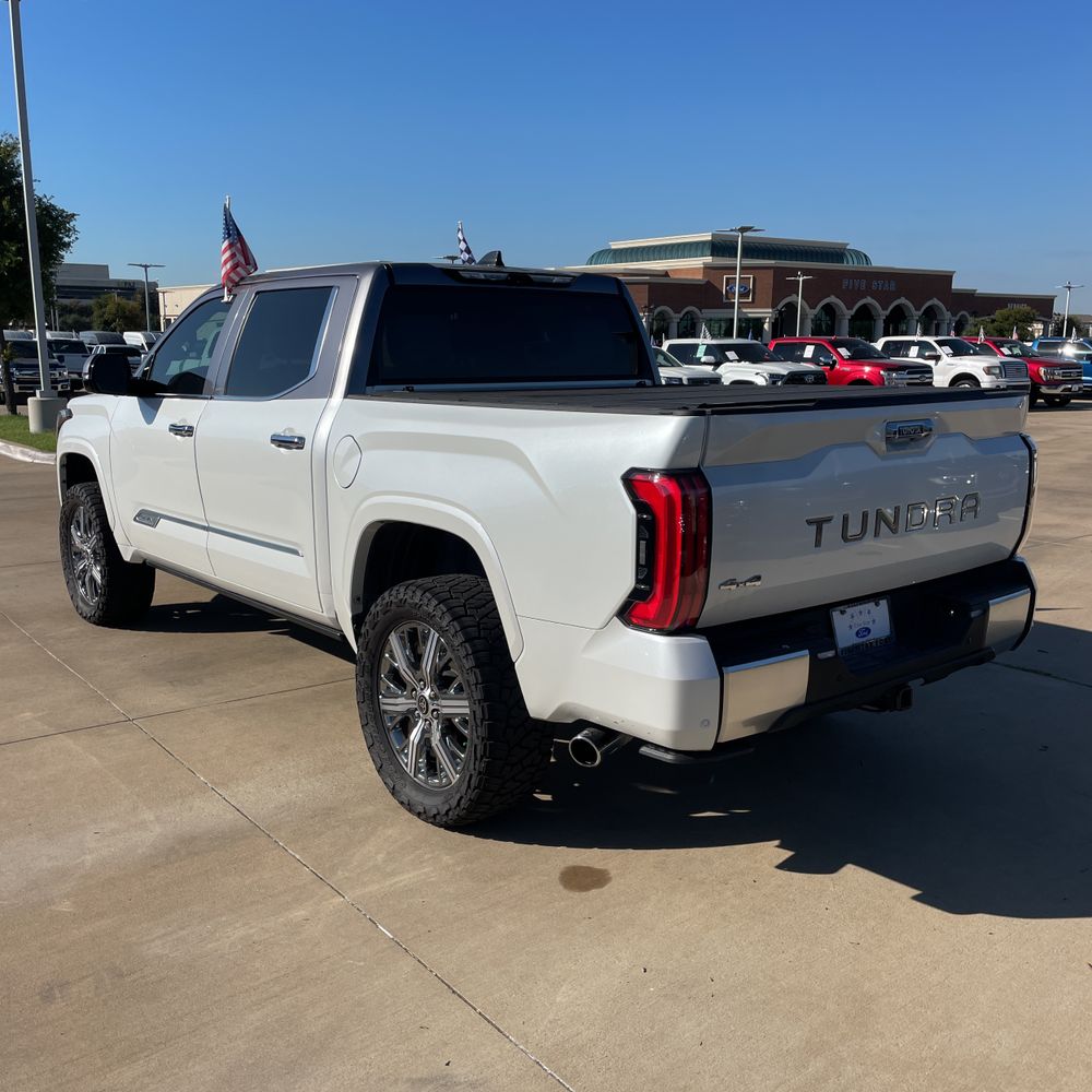 2024 Toyota Tundra Capstone HV