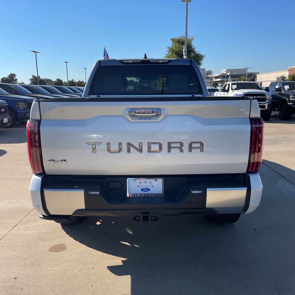 2024 Toyota Tundra Capstone HV