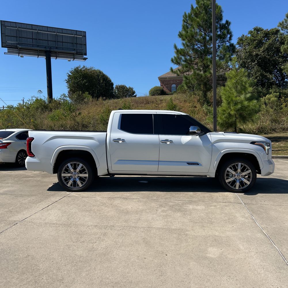 2023 Toyota Tundra Capstone HV