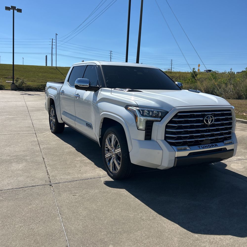2023 Toyota Tundra Capstone HV
