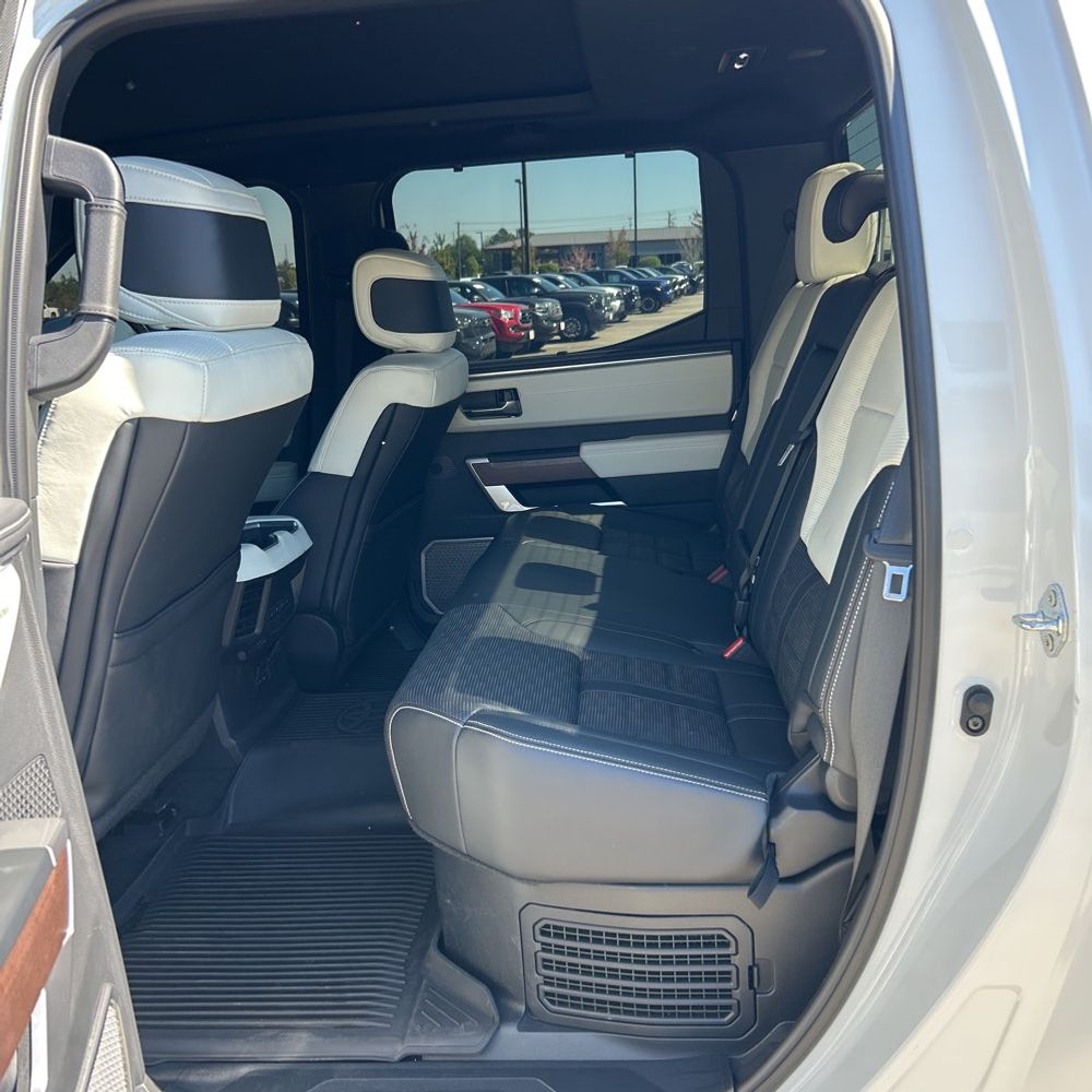 2023 Toyota Tundra Capstone HV