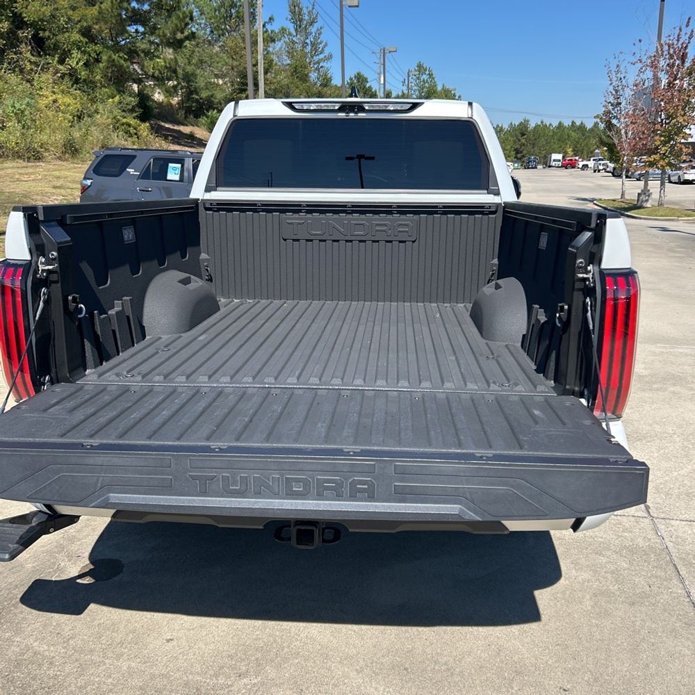 2023 Toyota Tundra Capstone HV