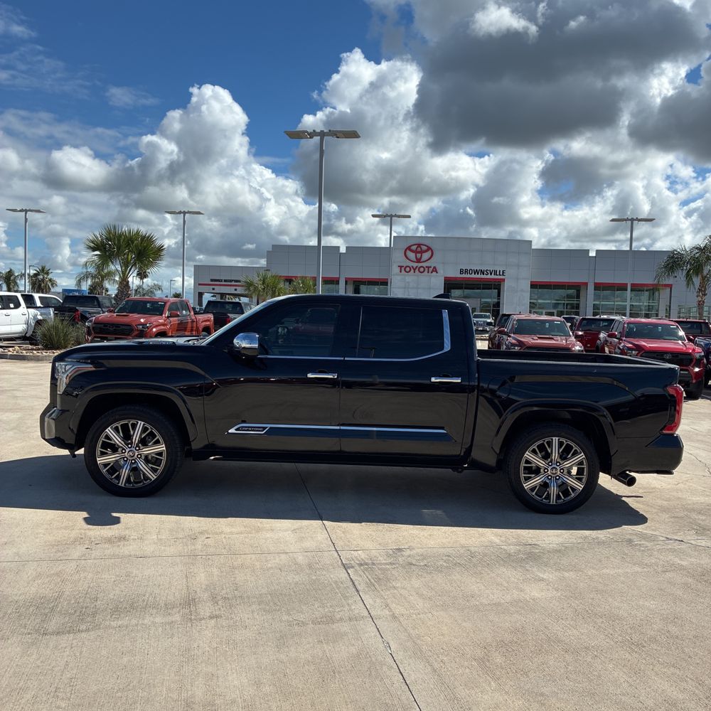 2022 Toyota Tundra Capstone HV