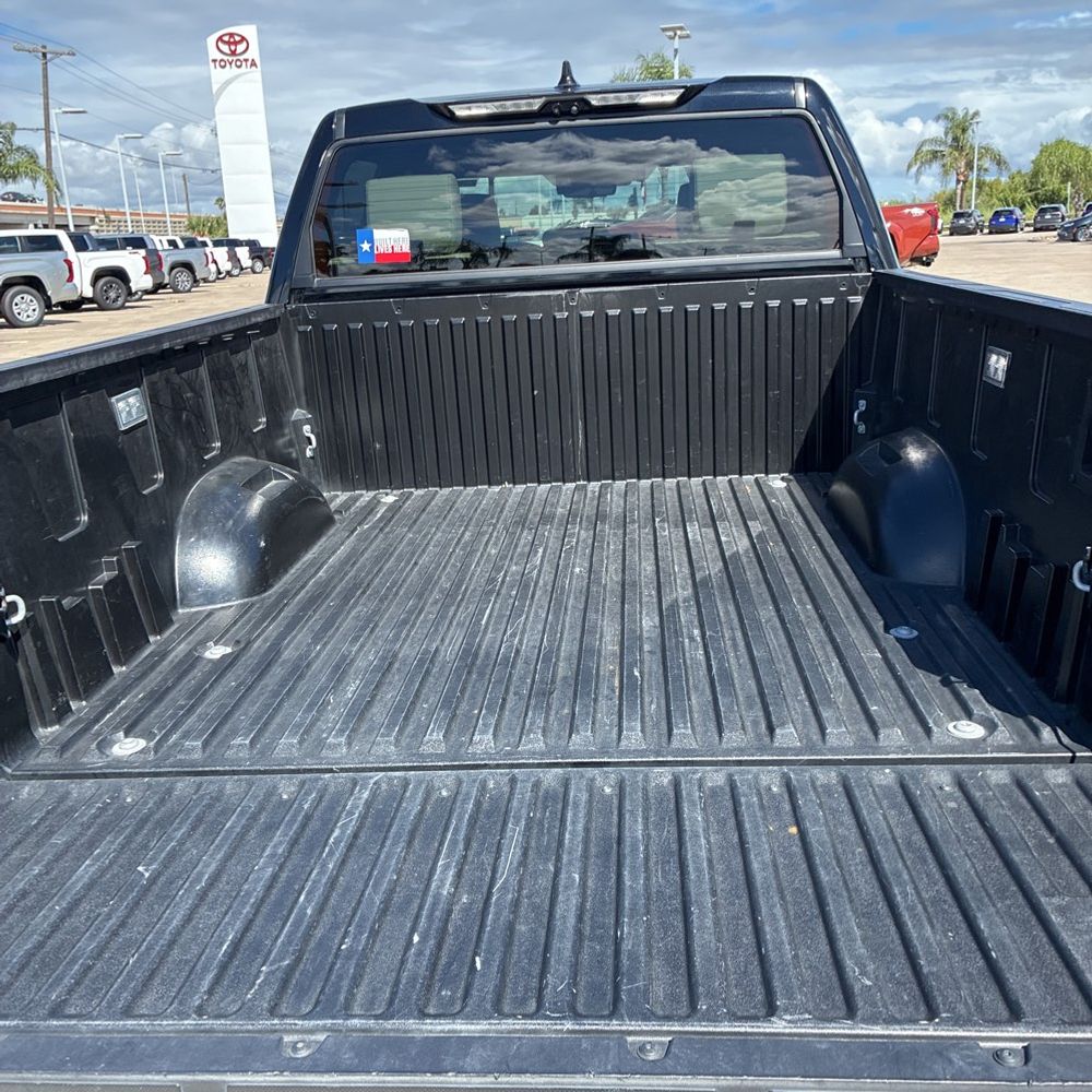 2022 Toyota Tundra Capstone HV