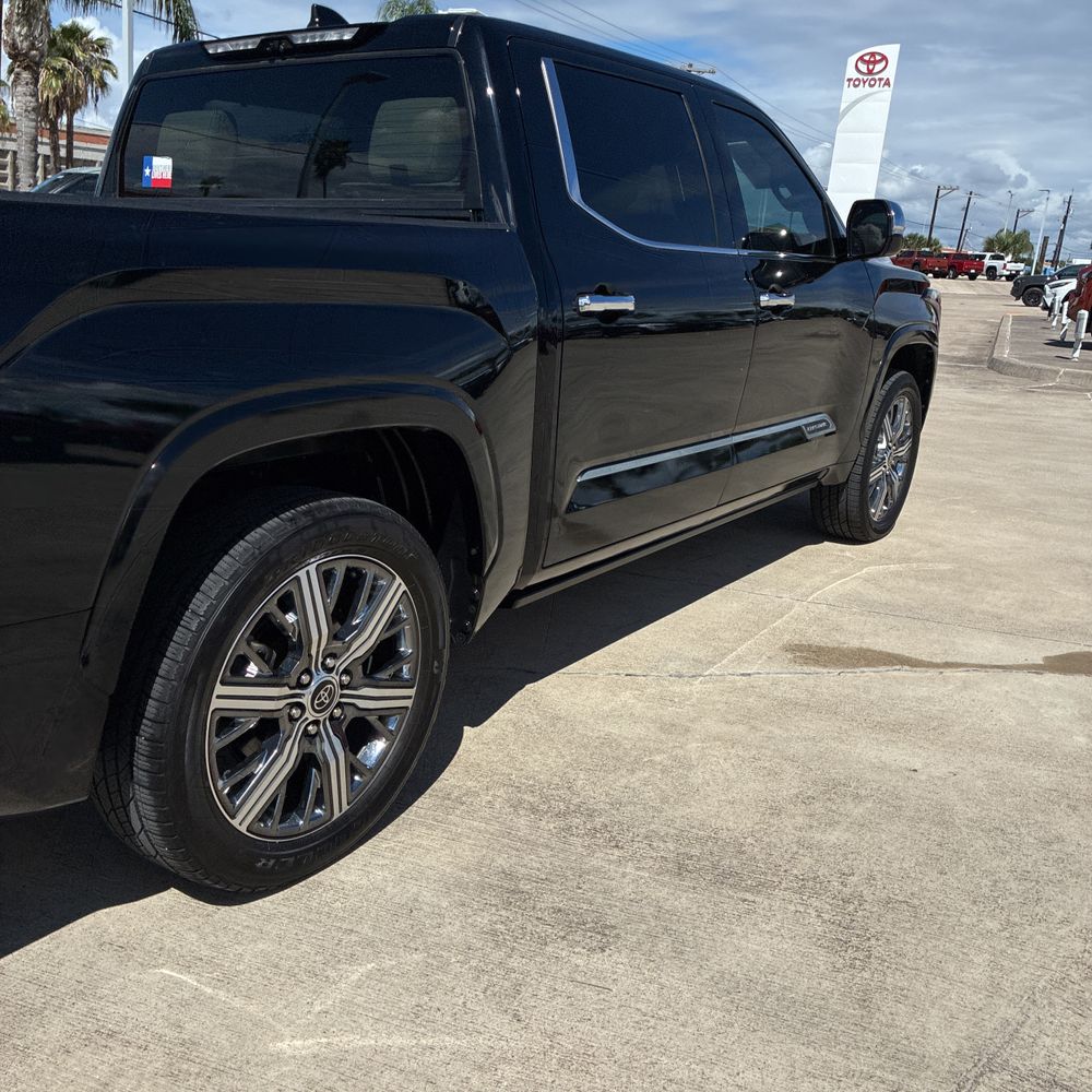 2022 Toyota Tundra Capstone HV