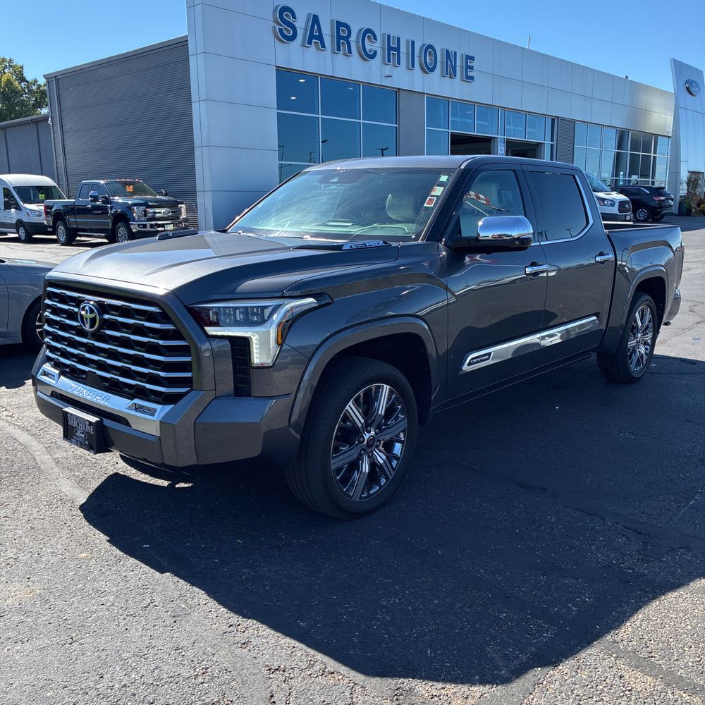 2023 Toyota Tundra Capstone HV