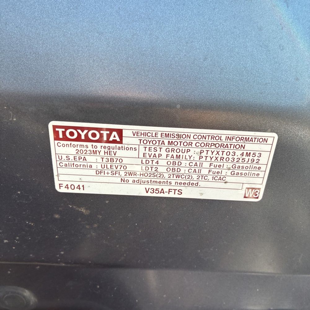 2023 Toyota Tundra Capstone HV