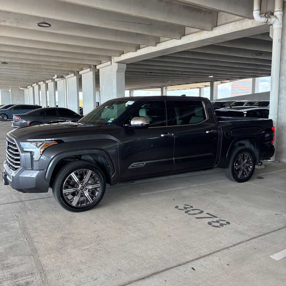2023 Toyota Tundra Capstone HV