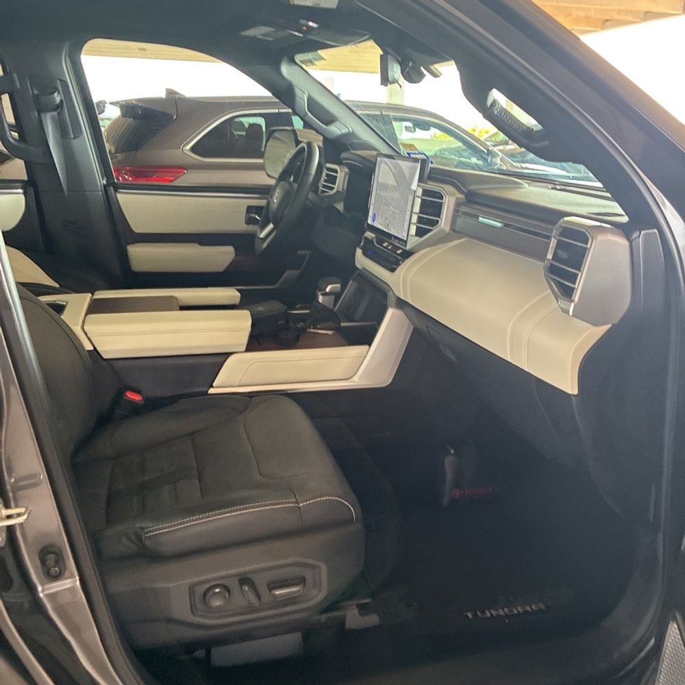 2023 Toyota Tundra Capstone HV
