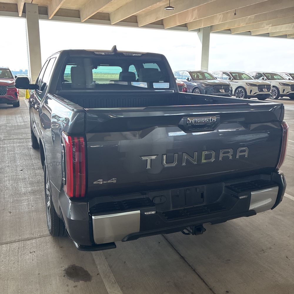 2023 Toyota Tundra Capstone HV