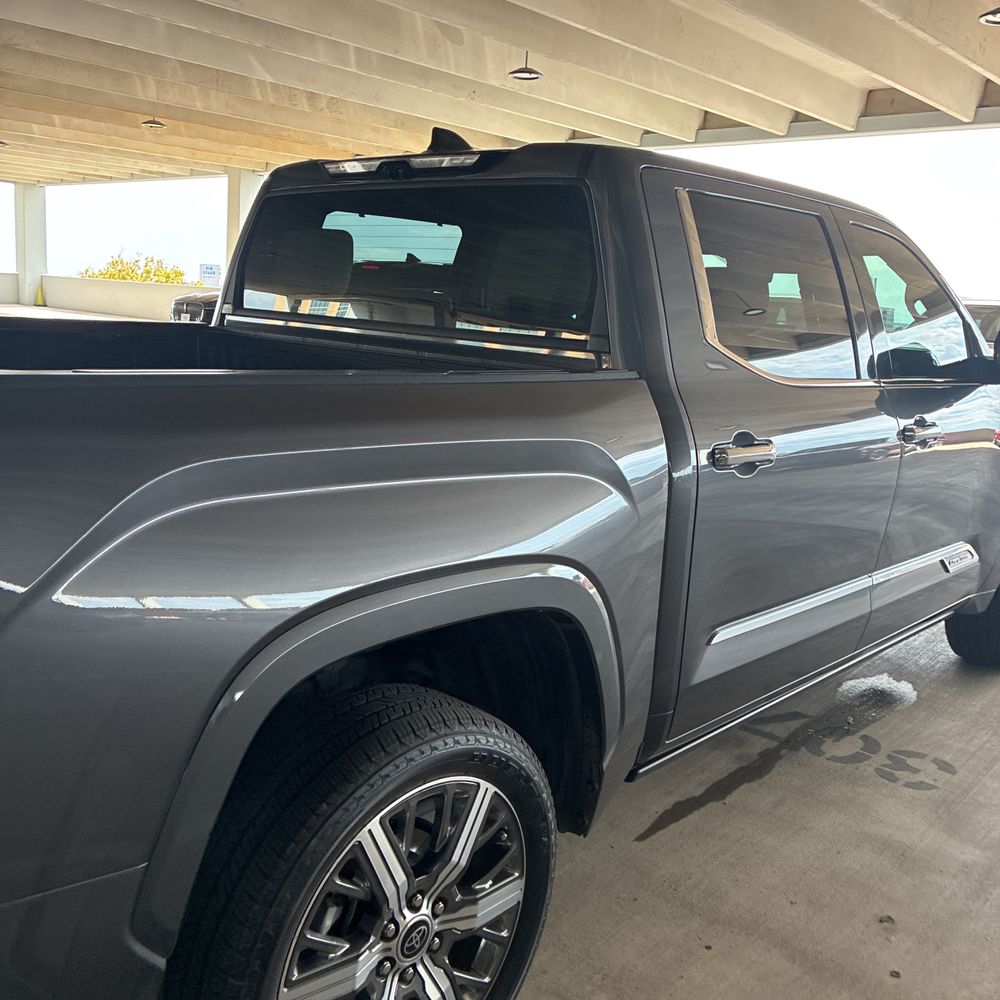 2023 Toyota Tundra Capstone HV