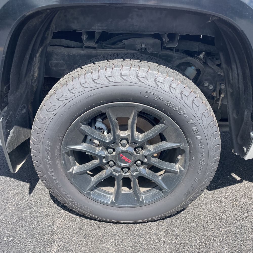 2024 Toyota Tundra Platinum HV