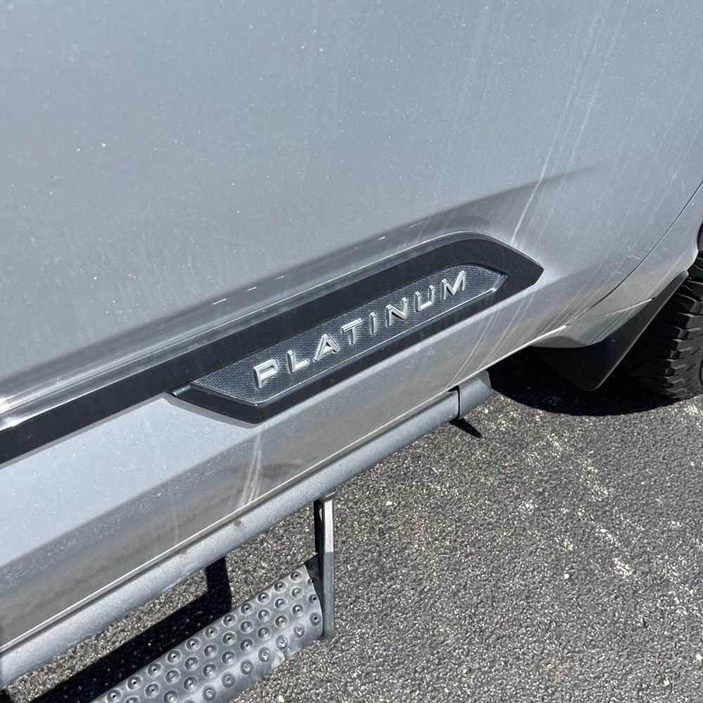 2024 Toyota Tundra Platinum HV