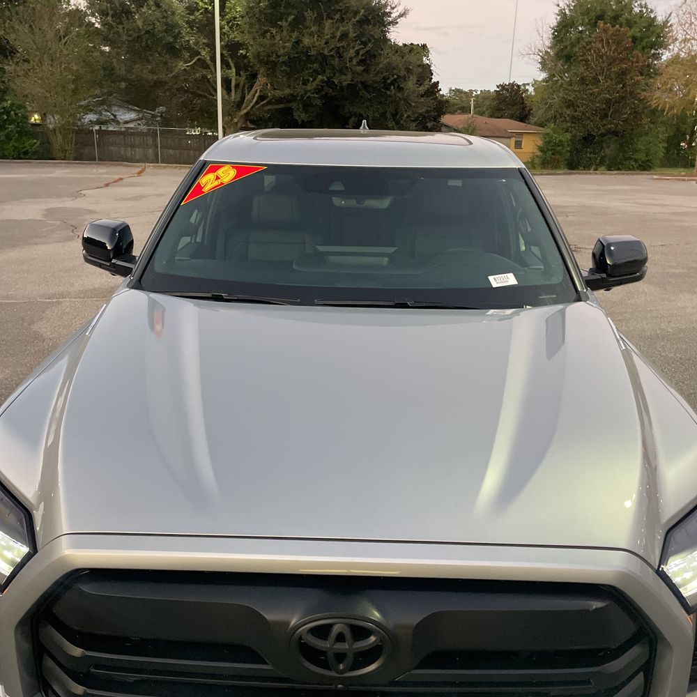 2025 Toyota Tundra Limited HV