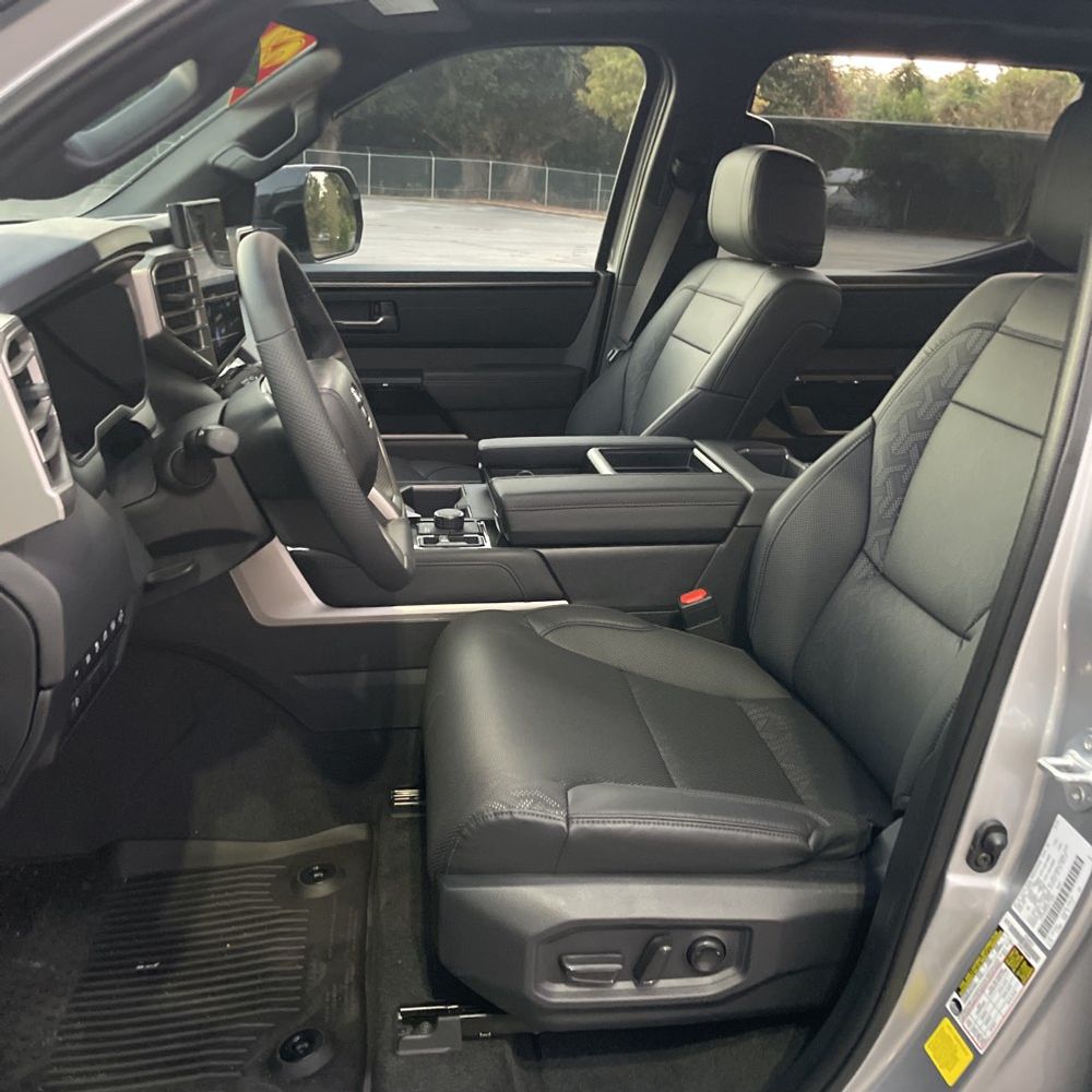 2025 Toyota Tundra Limited HV