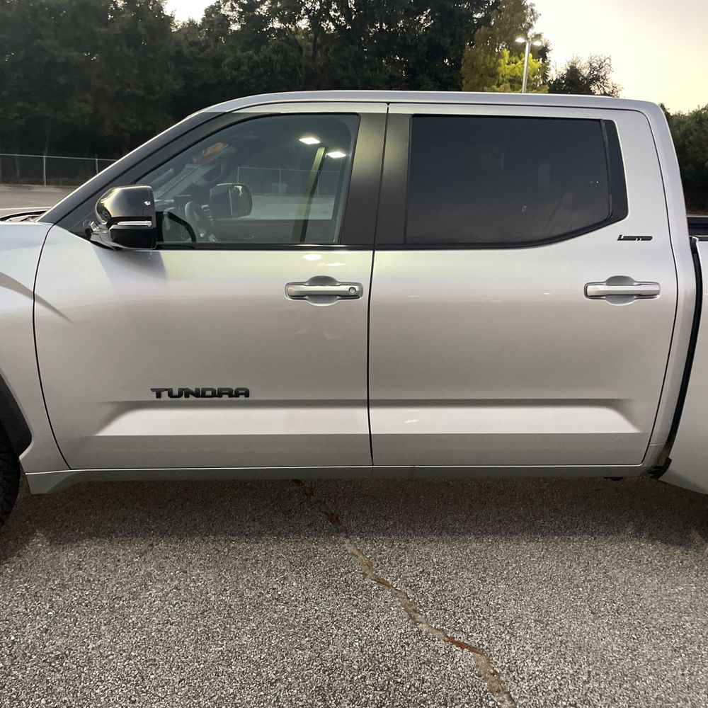 2025 Toyota Tundra Limited HV