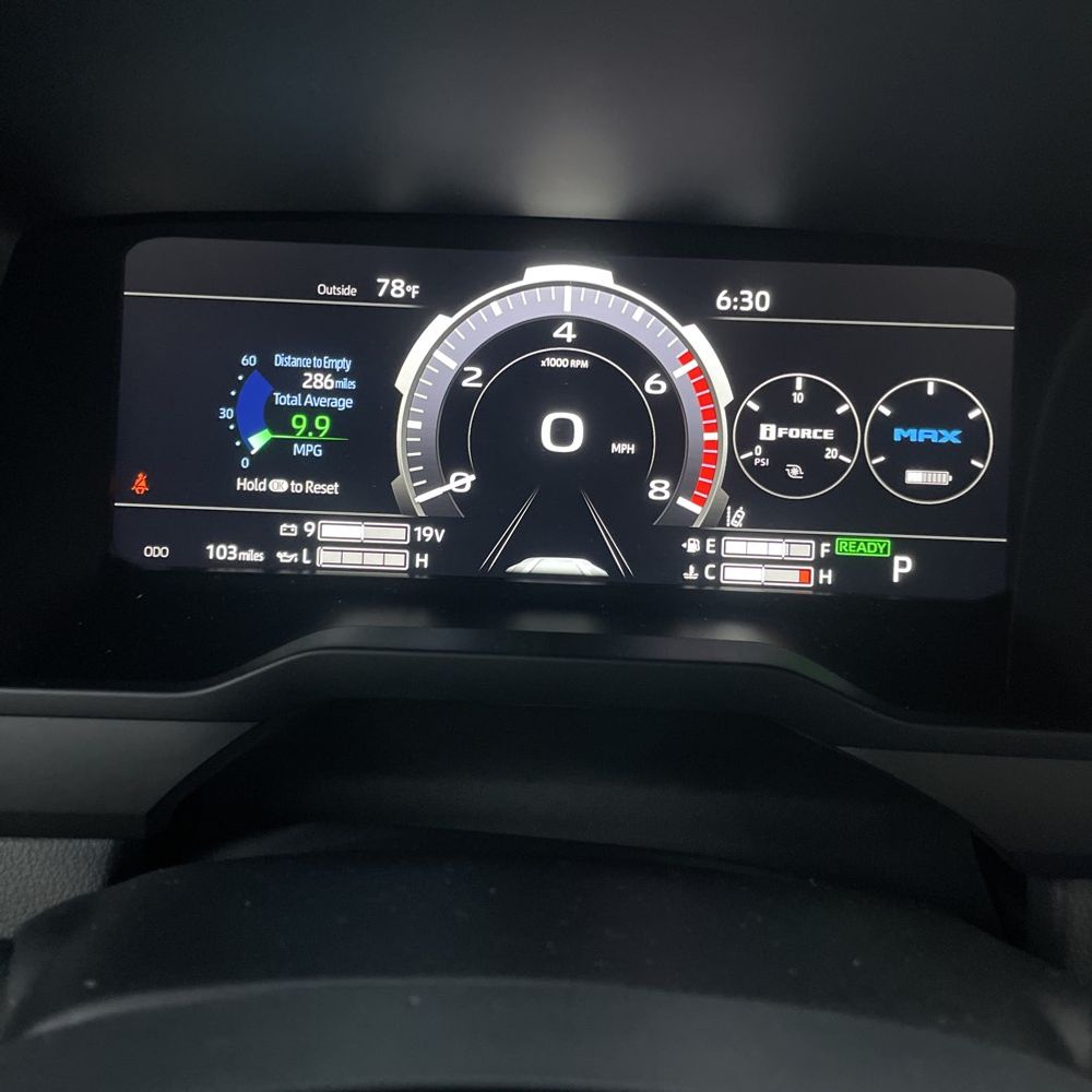 2025 Toyota Tundra Limited HV