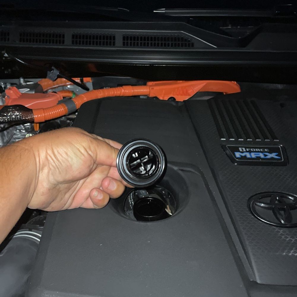 2025 Toyota Tundra Limited HV