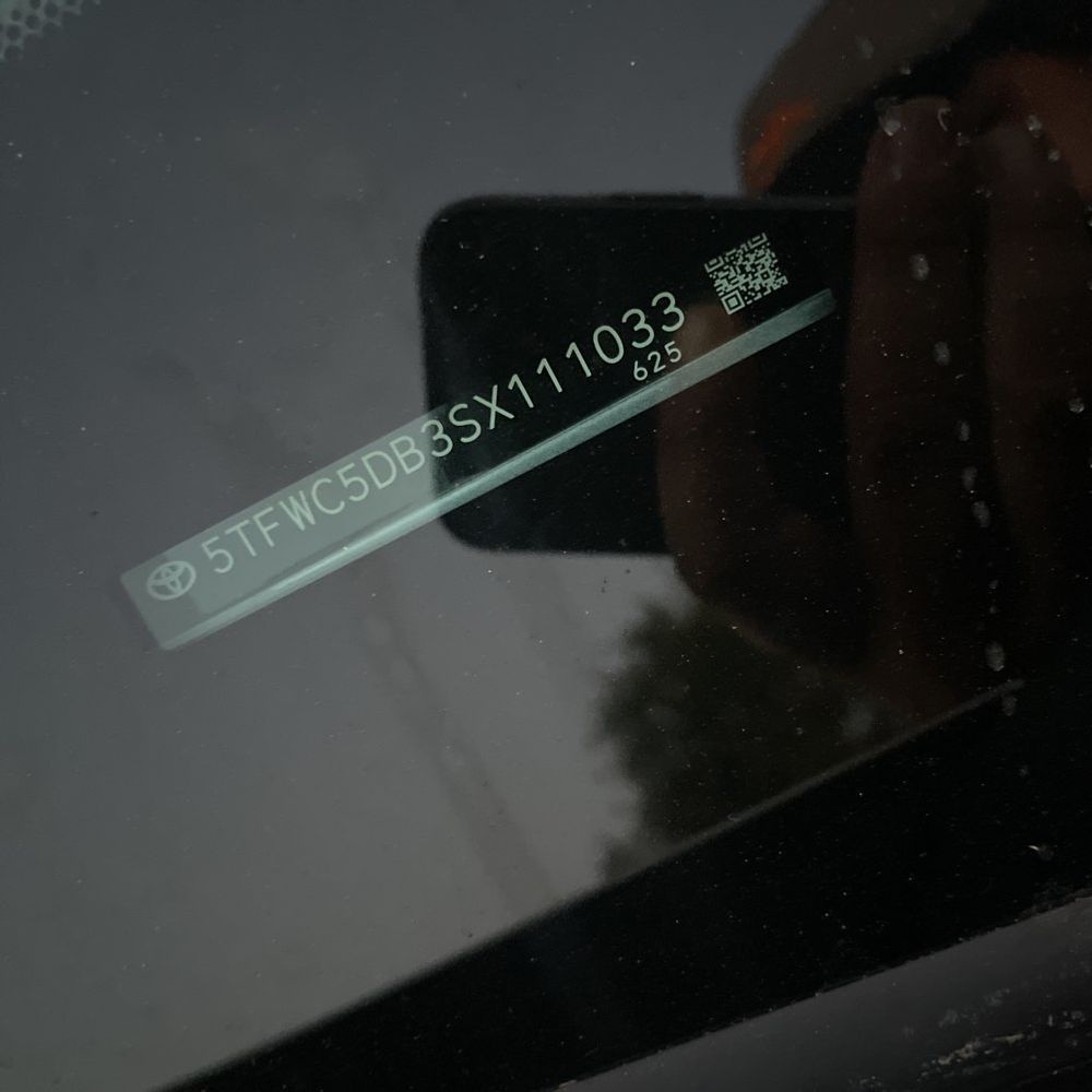 2025 Toyota Tundra Limited HV