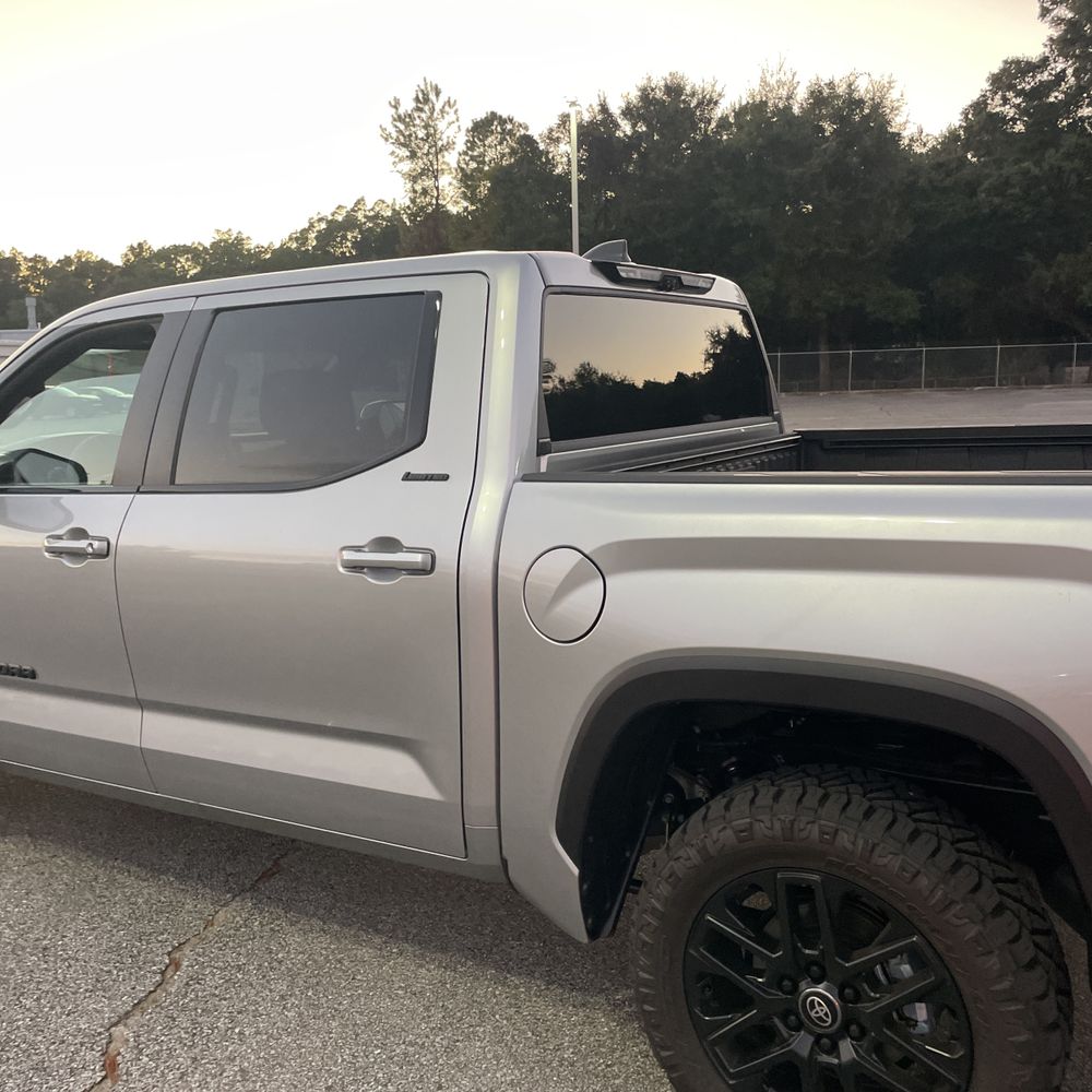 2025 Toyota Tundra Limited HV