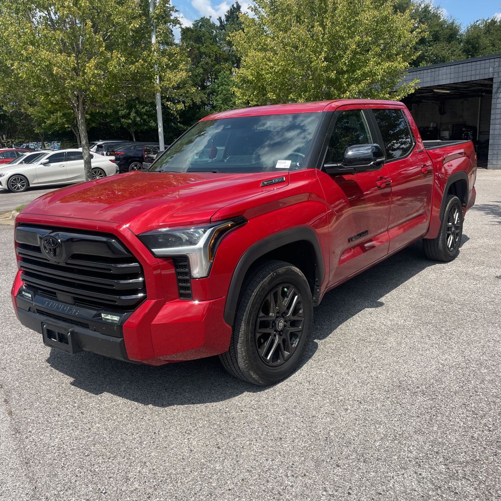 2025 Toyota Tundra Limited HV
