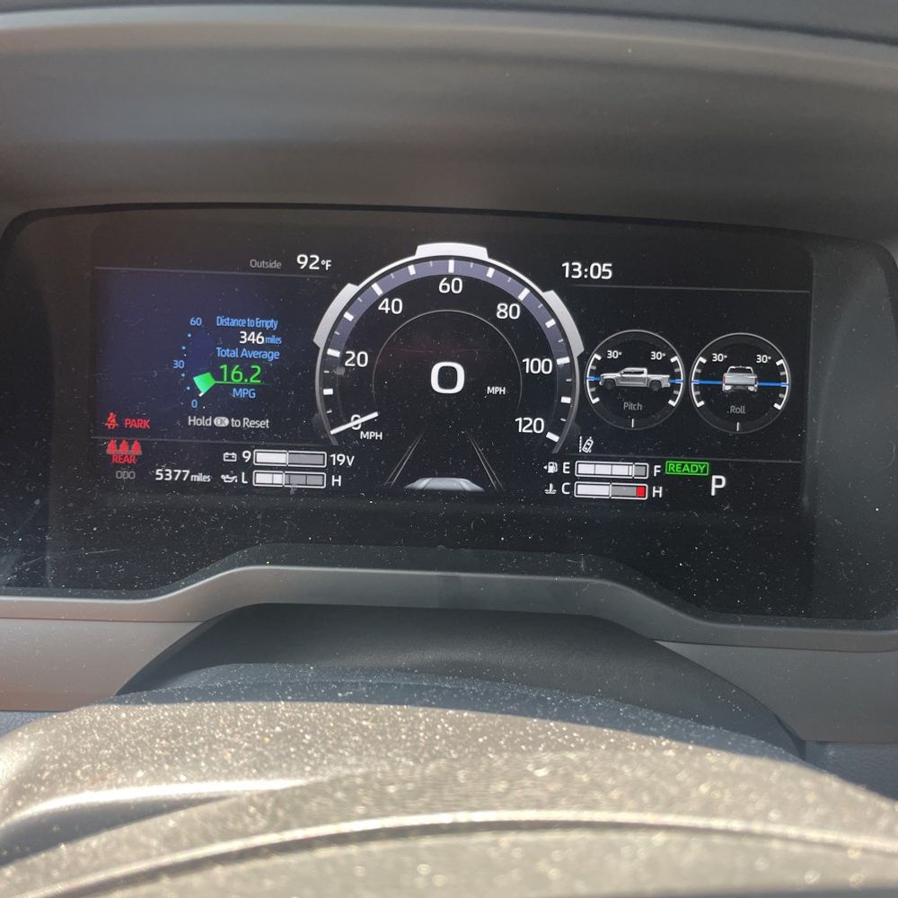2025 Toyota Tundra Limited HV