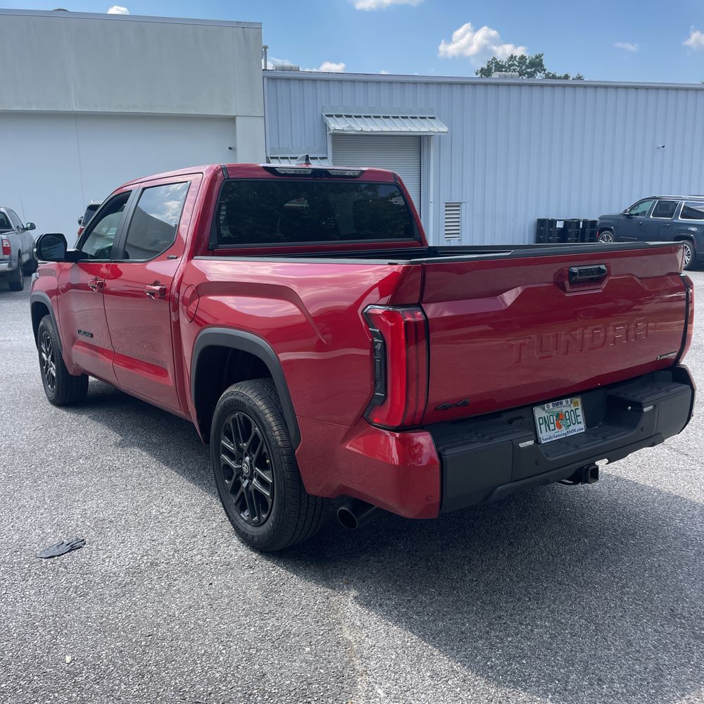 2025 Toyota Tundra Limited HV