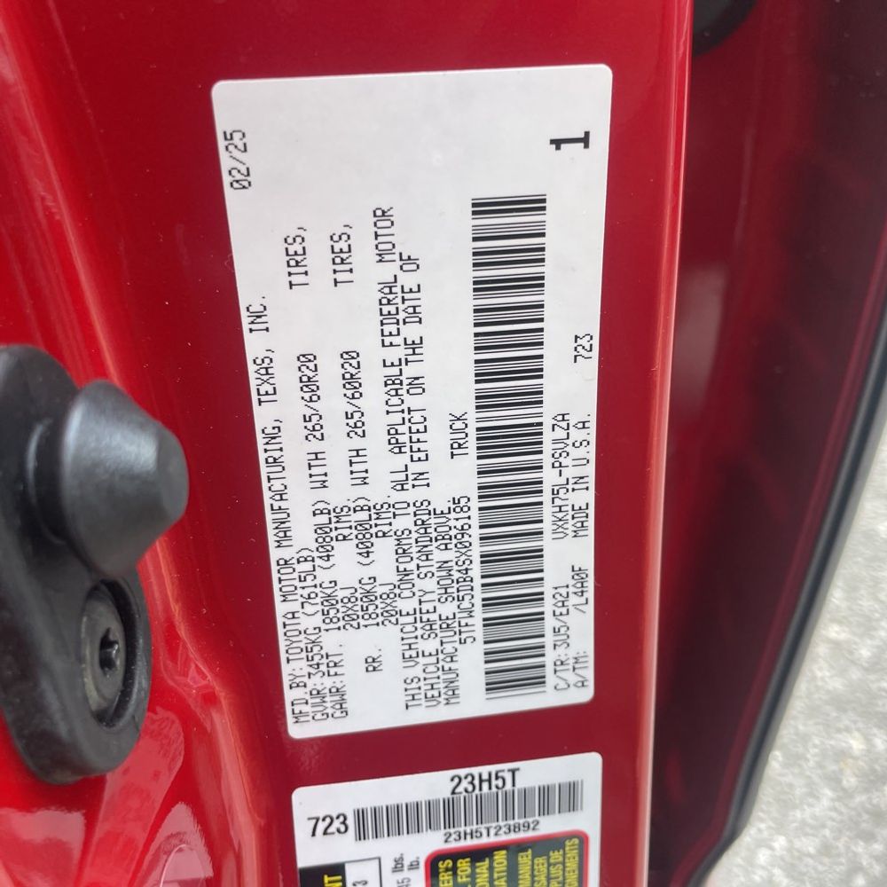 2025 Toyota Tundra Limited HV