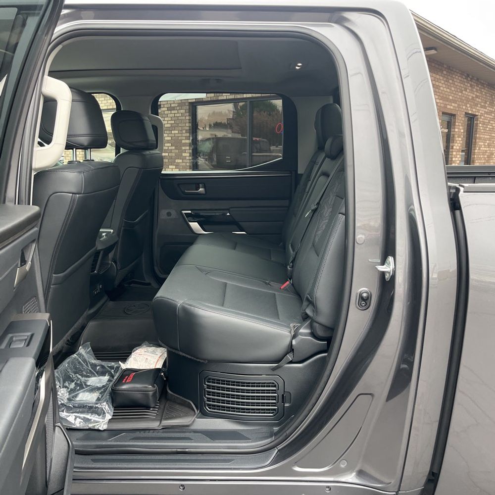 2024 Toyota Tundra Limited HV