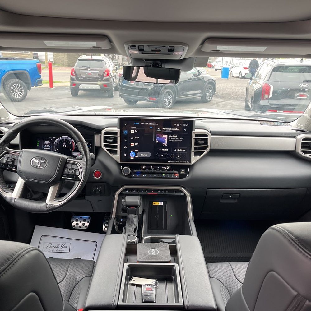 2024 Toyota Tundra Limited HV