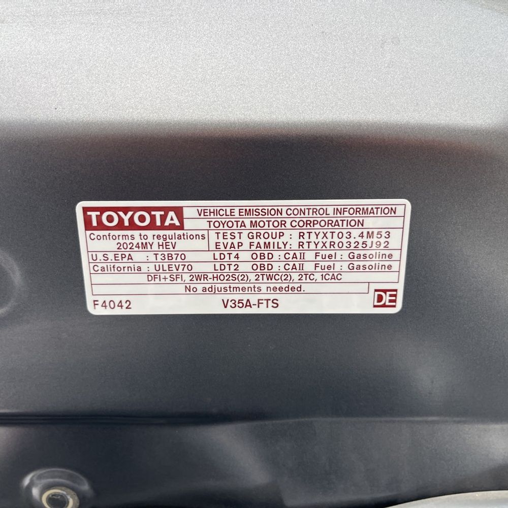 2024 Toyota Tundra Limited HV