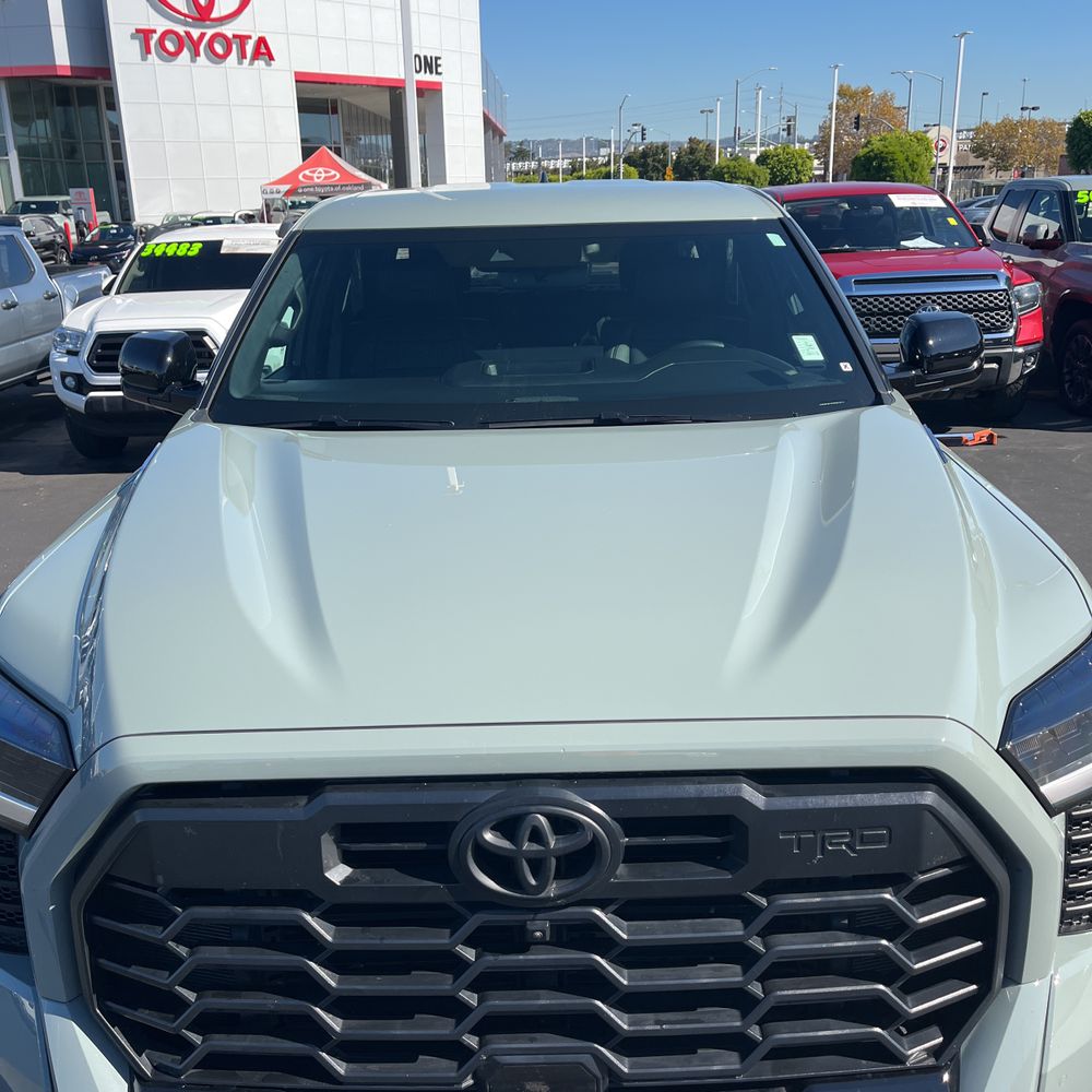 2025 Toyota Tundra Limited HV