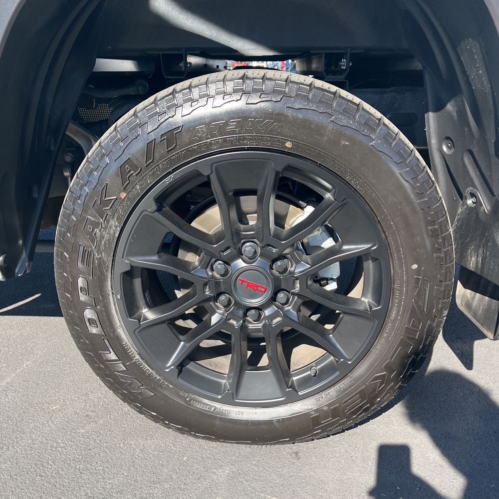 2025 Toyota Tundra Limited HV