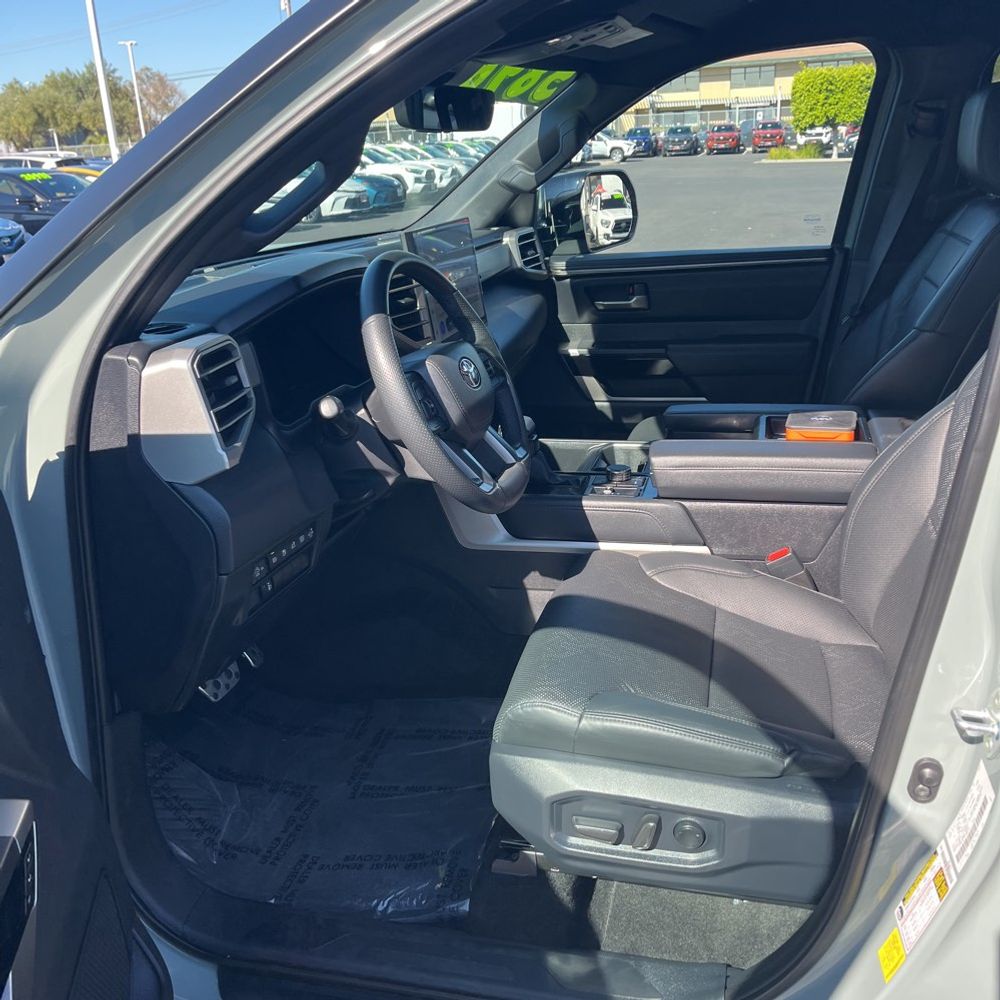 2025 Toyota Tundra Limited HV