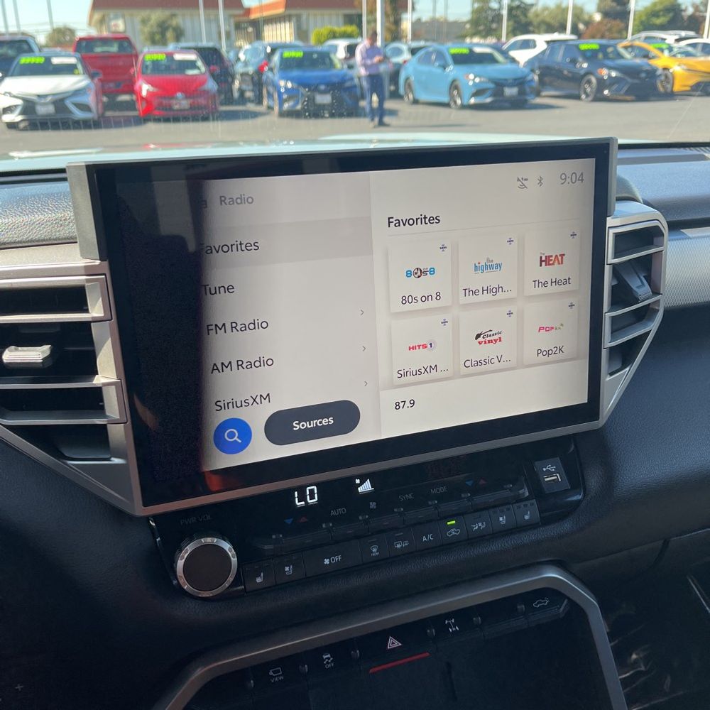 2025 Toyota Tundra Limited HV