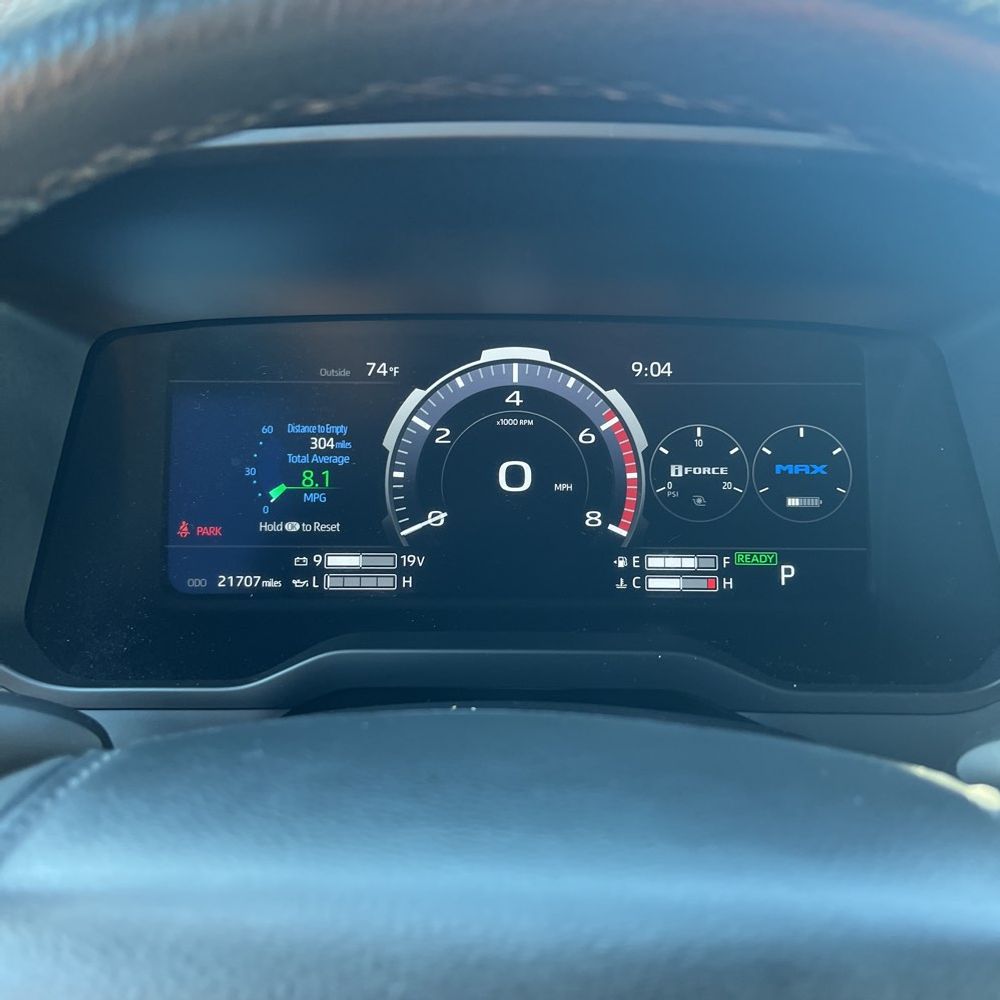 2025 Toyota Tundra Limited HV