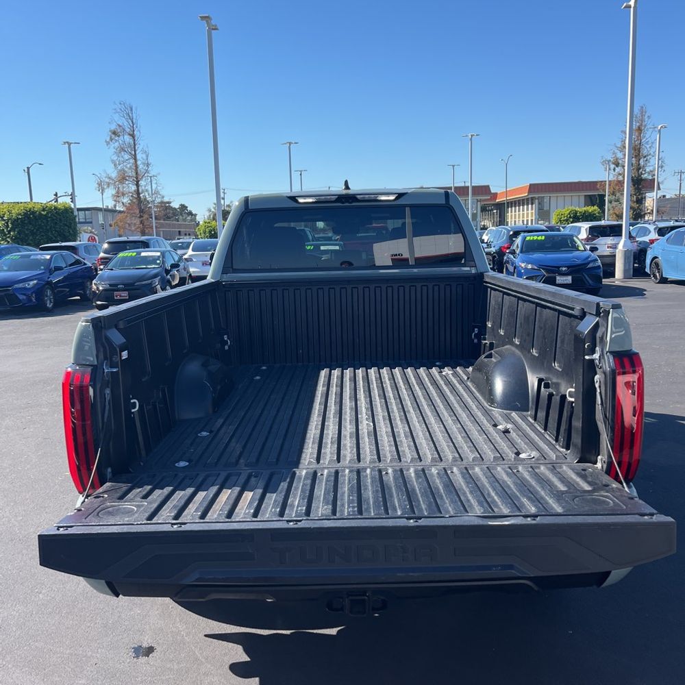 2025 Toyota Tundra Limited HV
