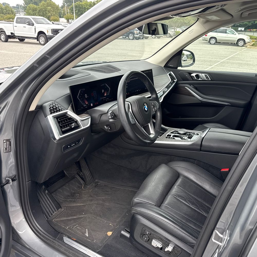 2024 BMW X7 XDrive40i